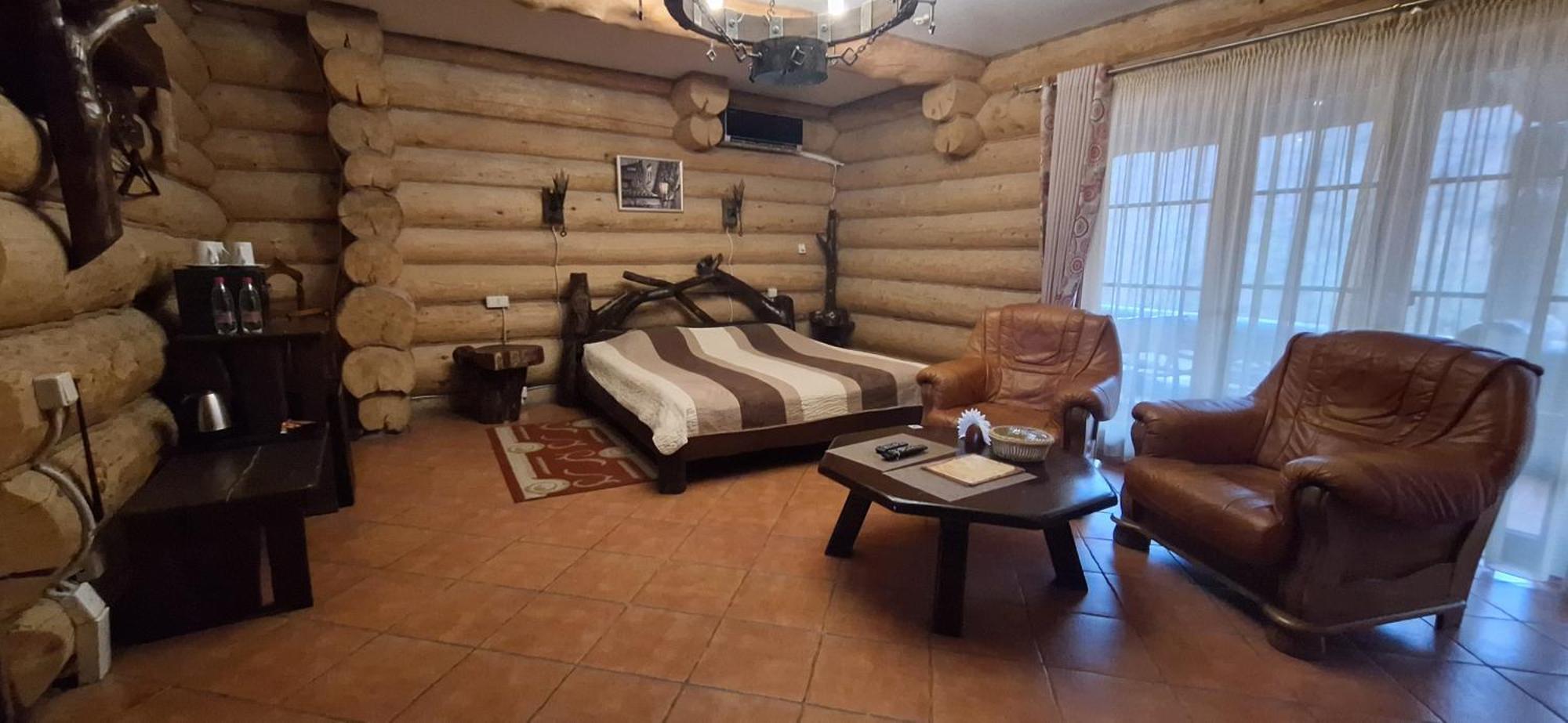 Фільварок Кмитів Hotell Velyki Kosharishcha Exteriör bild